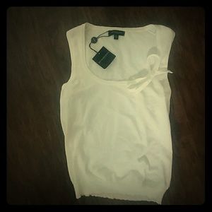 Never worn Burberry top size small